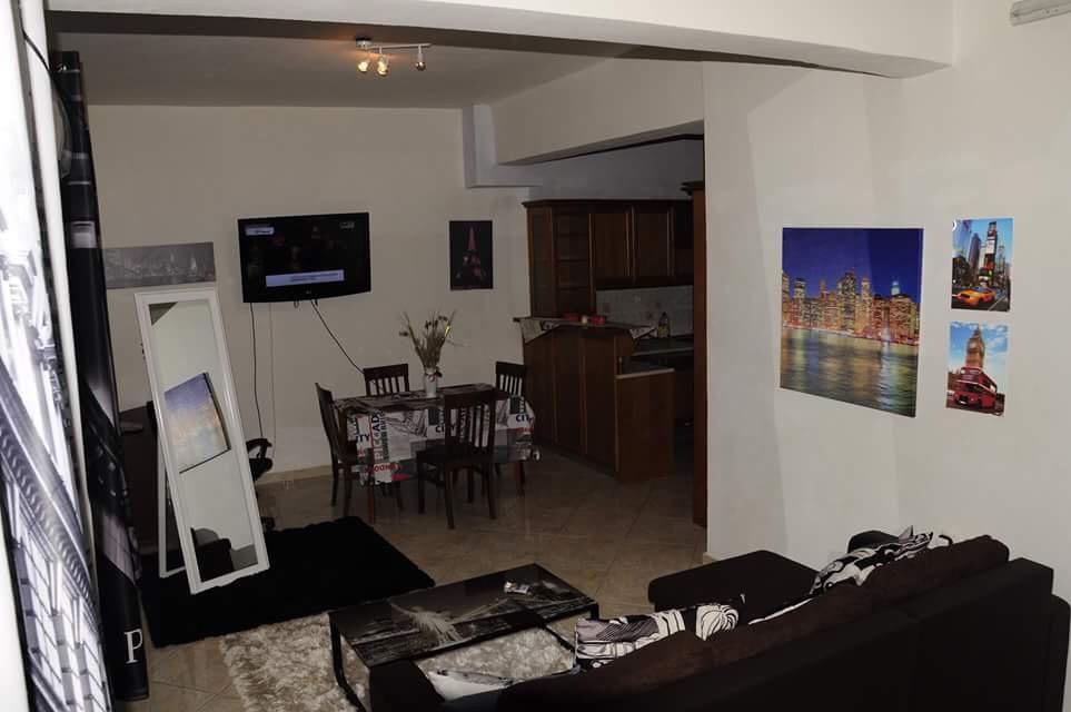 Ionias Apartment Iraklio Exterior foto